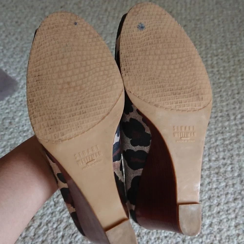 Stuart Weitzman fabric Leopard flowers Print Peep Toe wedges Size 10M